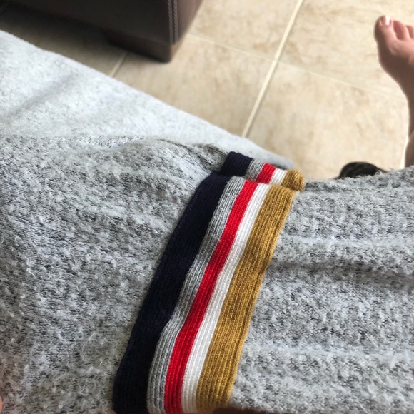 gray long sleeve - Picture 3 of 3